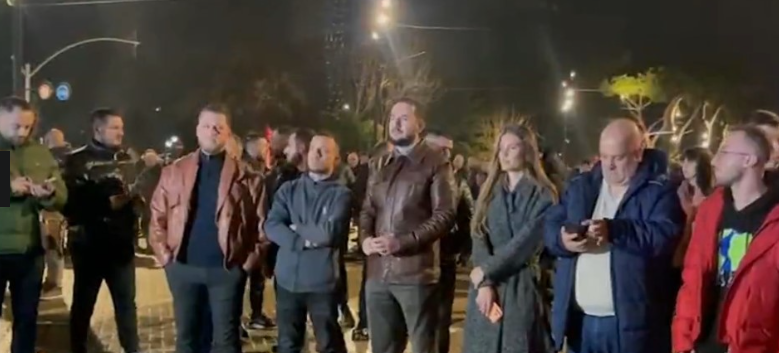 Ervin Salianji / Protesta 20 Shkurt